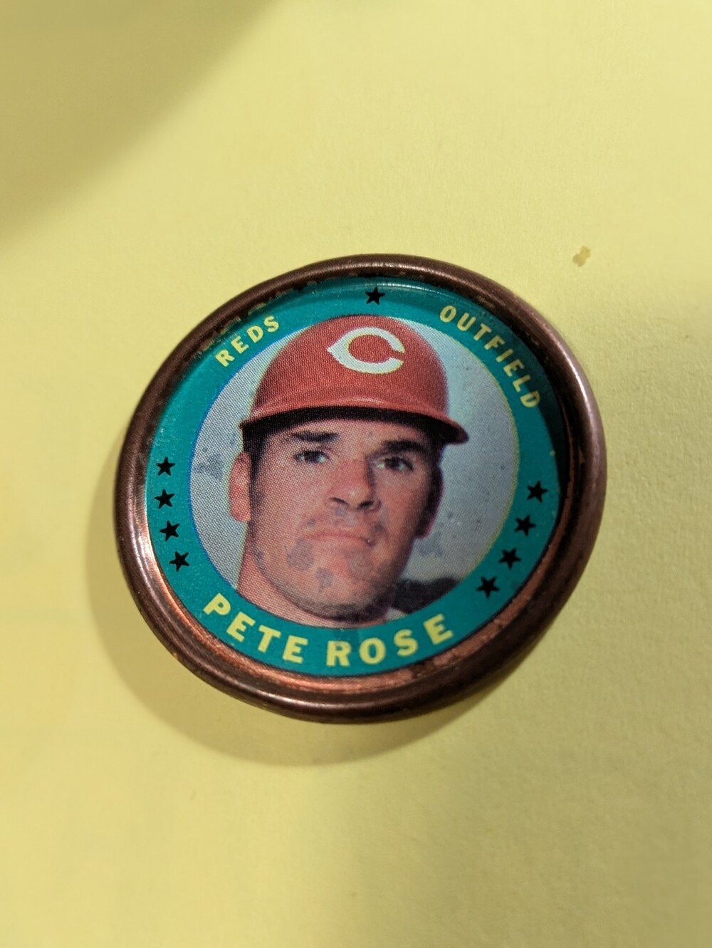 1971 Topps Baseball Pete Rose Cincinnati Reds Coin #101 (Metal)